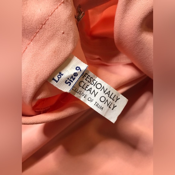 Vintage 70s size 9 princess sleeve peach beaded butterfly center maxi dress - Picture 14 of 16